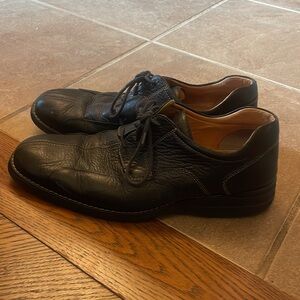 Johnston And Murphy  Leather Shoe! 10.5
